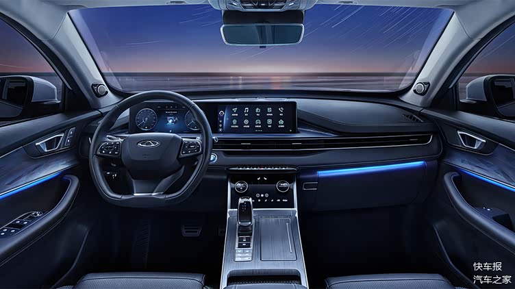 奇瑞现款瑞虎7 plus内饰