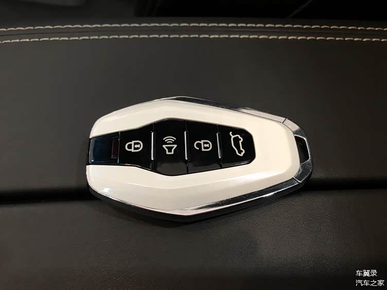 智能钥匙车冀录:捷途x95定位于中型suv,是捷途品牌目前的旗舰级suv,可