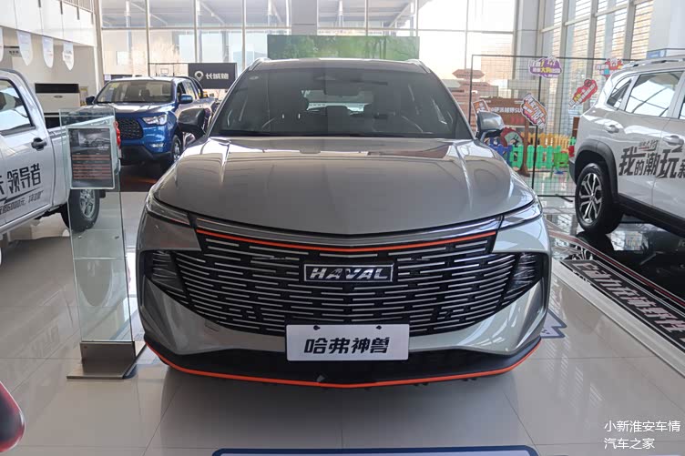 探店实拍2022款哈弗神兽颜值满分内饰干练动力强劲考虑吗