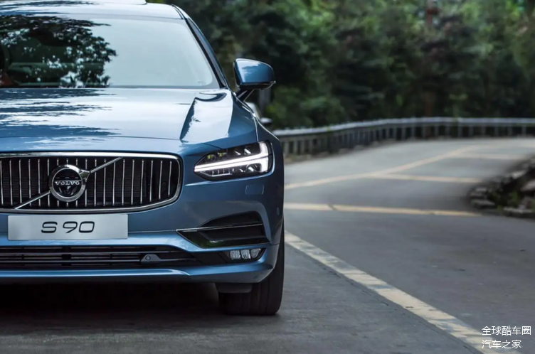 买车"送"宝华韦健音响?"王心凌男孩"们疯狂心动!