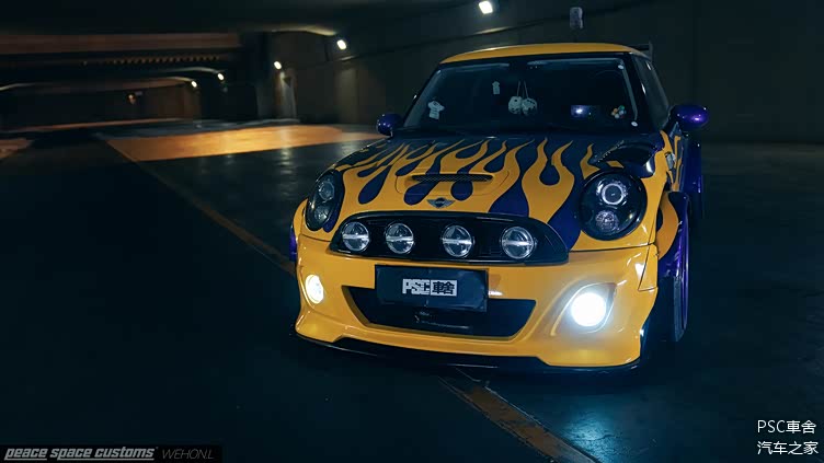 火焰涂装和剪刀门,被美国文化占据的英国车_车家号_发现车生活_汽车之