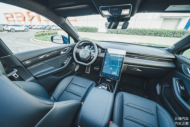 98万,续航1000km 华为电驱!赛力斯sf5自由远征版上市