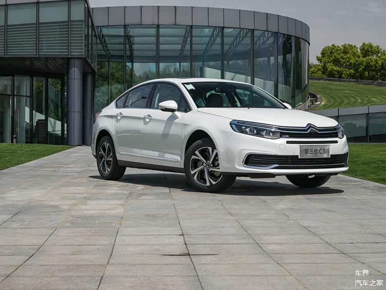 标致508l都已经推出了2021款的中期改款车型,但是雪铁龙c5(参数|询价)