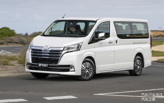 豐田granvia於2019年率先在海外首發,豐田granvia海外版基於豐田hiace