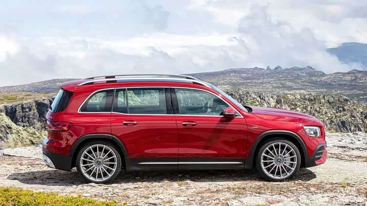 amgglb35七座性能suv强势来袭谁敢说我小马拉大车