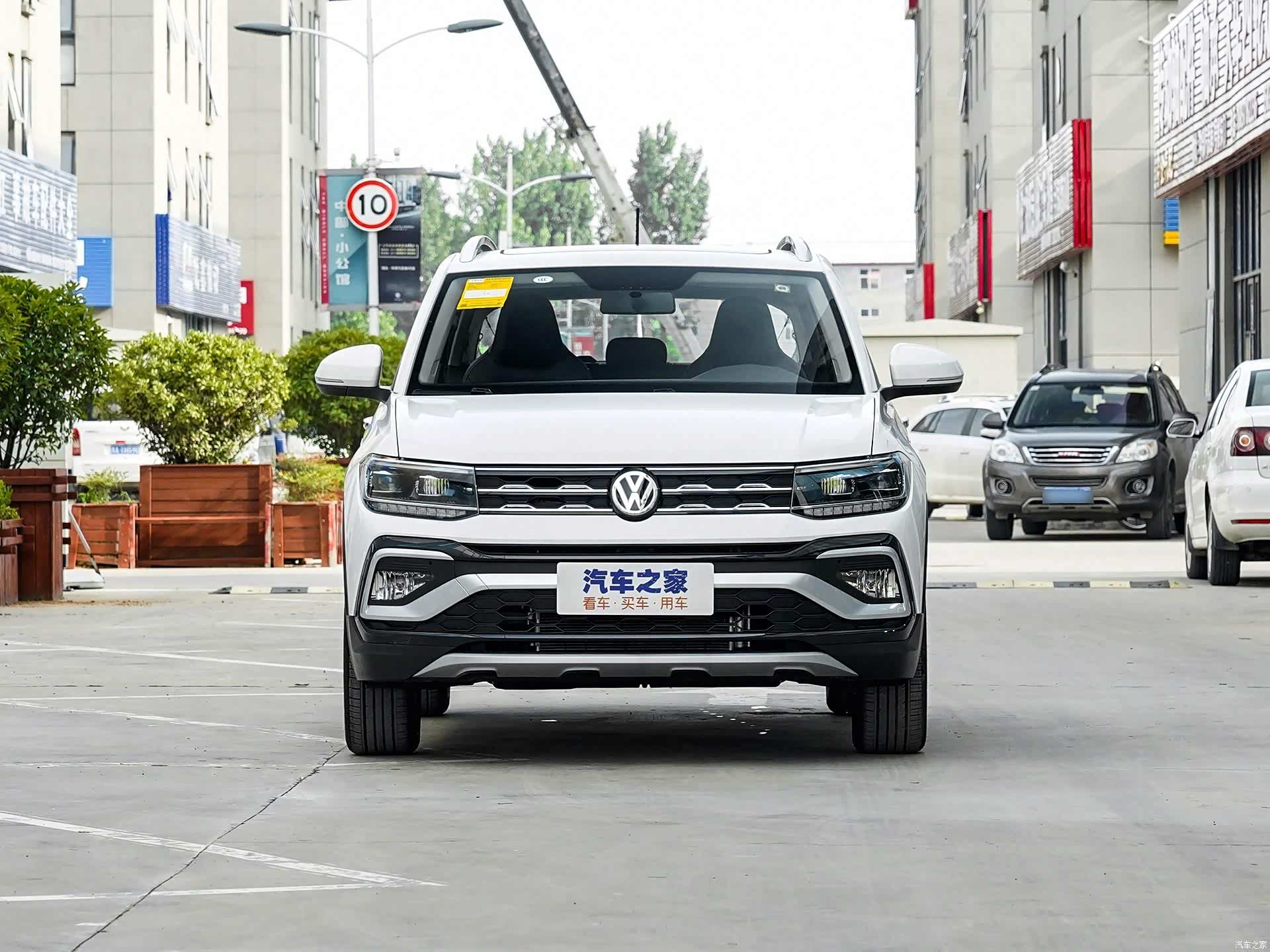 售价11.49-15.99万元,上汽大众2020款途铠南宁地区已到店