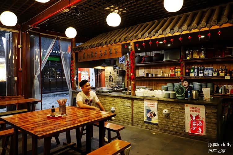 吃了这四家镇江代表性的网红面馆基本就成了镇江锅盖面的全科生