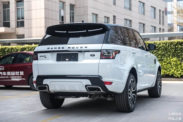 厦门路虎揽胜运动版2021款30l6耀黑版实车美拍