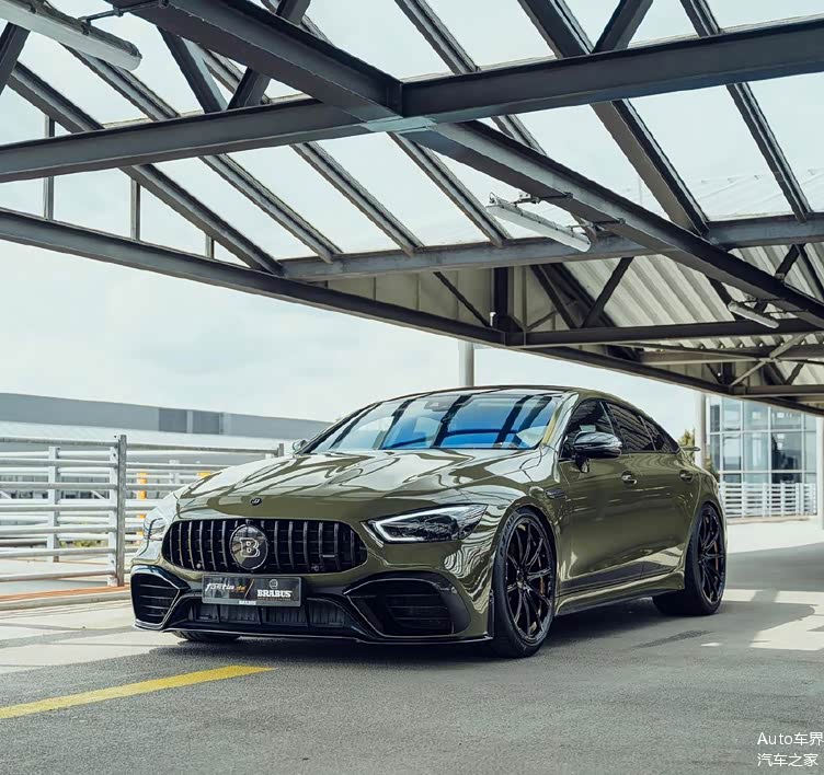 橄榄色涂装运动气场很足奔驰amggt63s实车