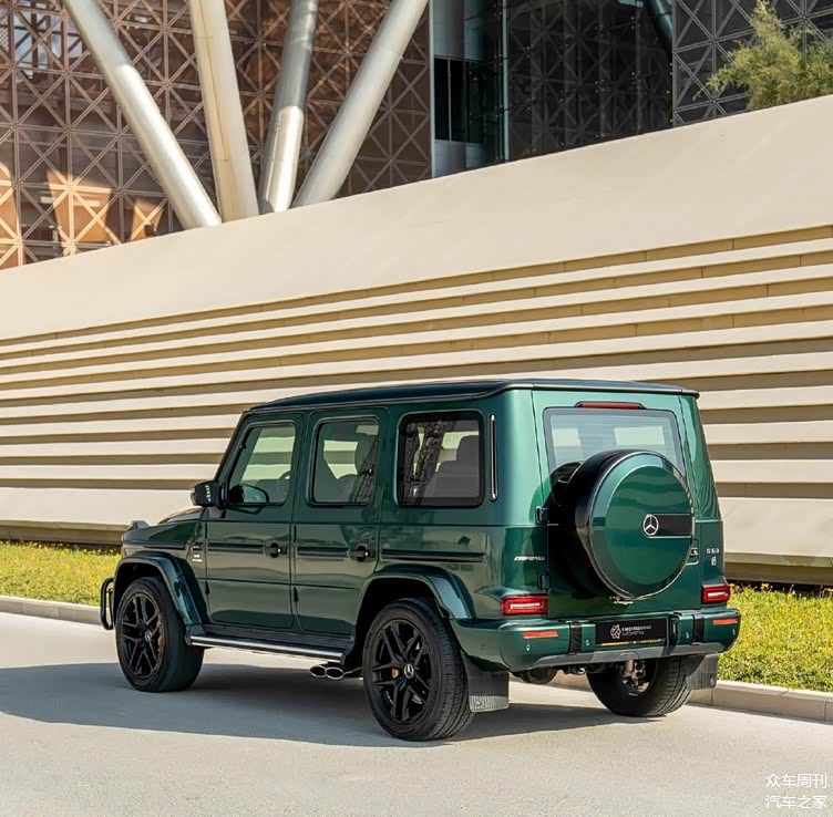 赛车绿涂装造型复古硬朗奔驰amgg63实车
