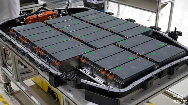 因自燃风险威马主动召回部分ex5 免费更换电池包成电动车补救常态