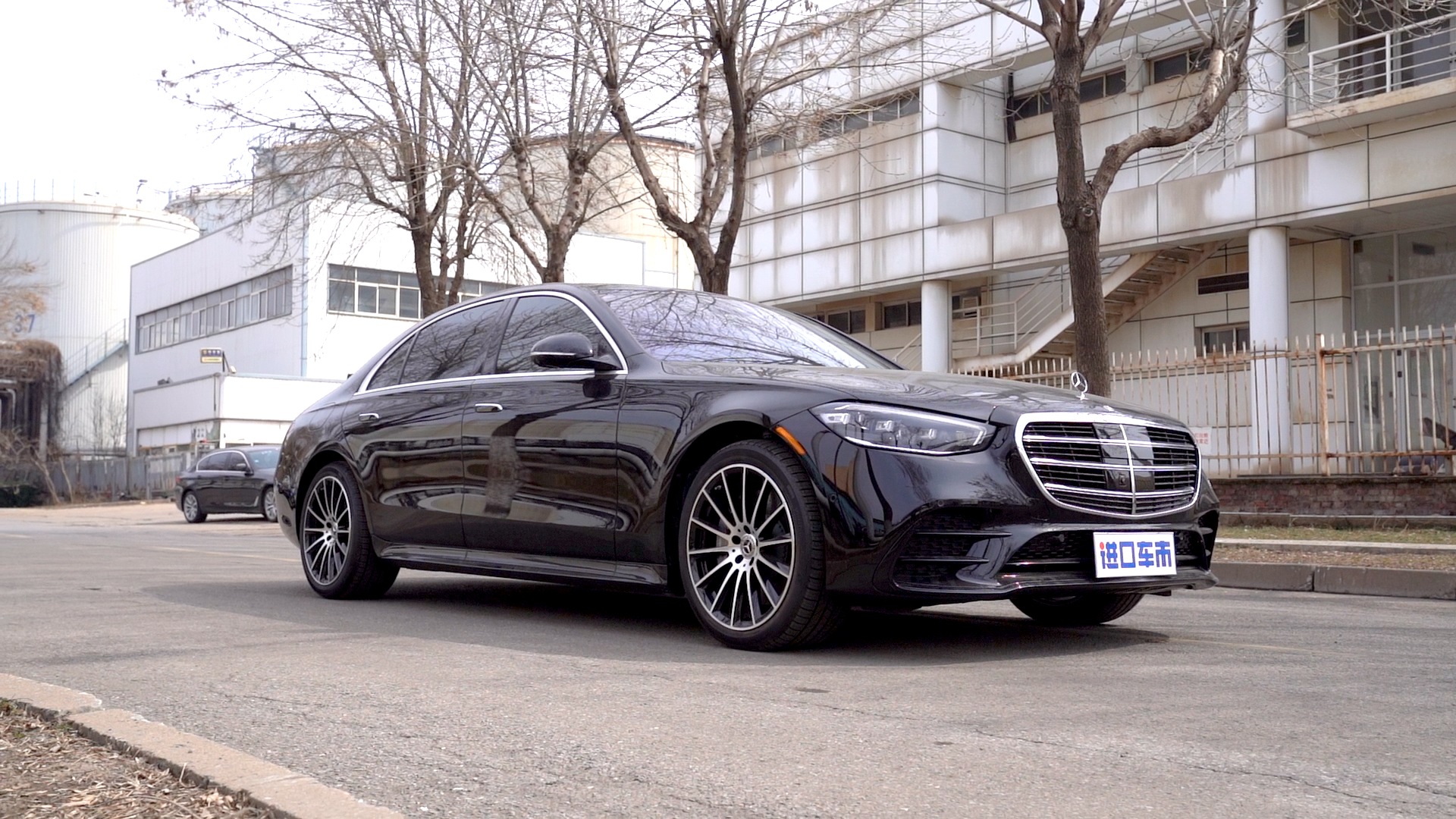 05-04 08:00满足舒适与豪华 墨版奔驰s450实车解析1380浏览2022-05