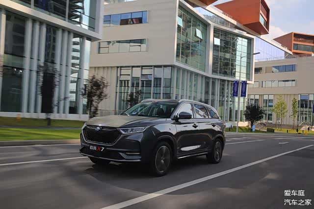 除了颜值和配置更要高品质三大件欧尚x7与宋pro谁更能满足你