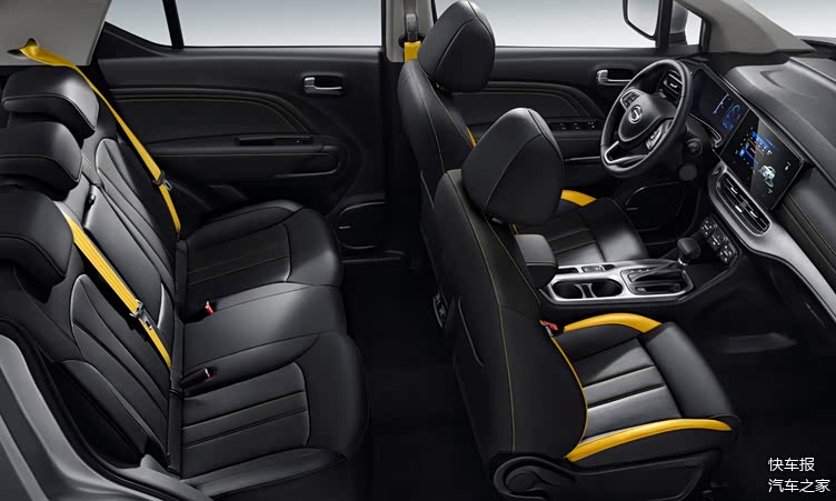 广汽传祺新款gs3 power内饰