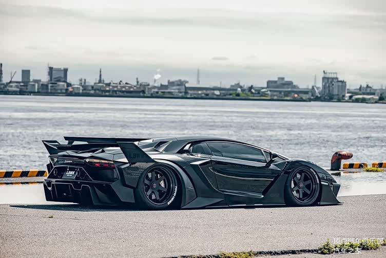 liberty walk为兰博基尼aventador打造车身套件_车家号_发现车生活