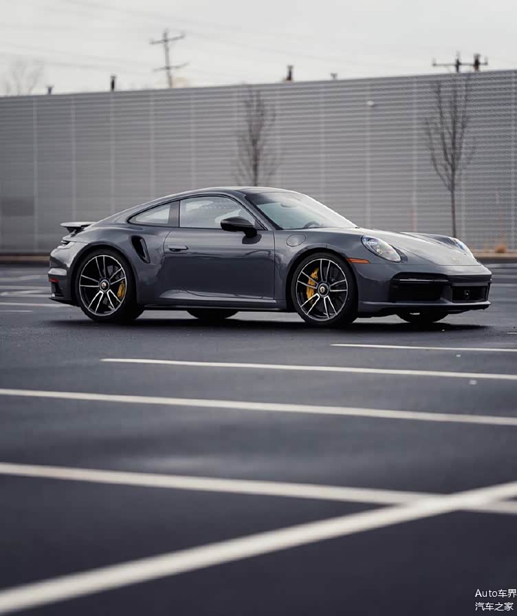 超稀有配色极品青蛙车保时捷911turbos实车