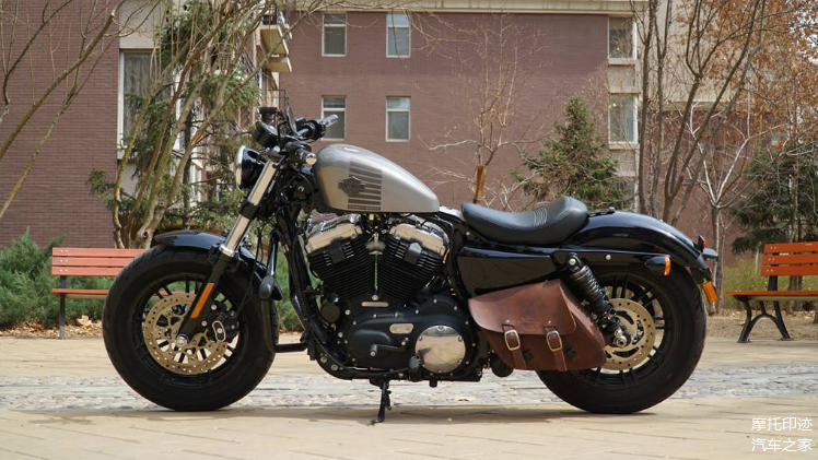 第一辆 水的883 第二辆大贸x48 马上第三辆 双灯街滑良是善良的良说来