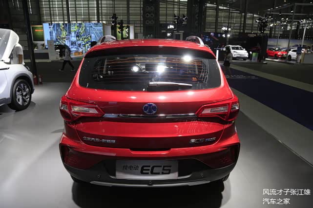 北汽新能源ec510万级别长续航纯电suv车展实拍