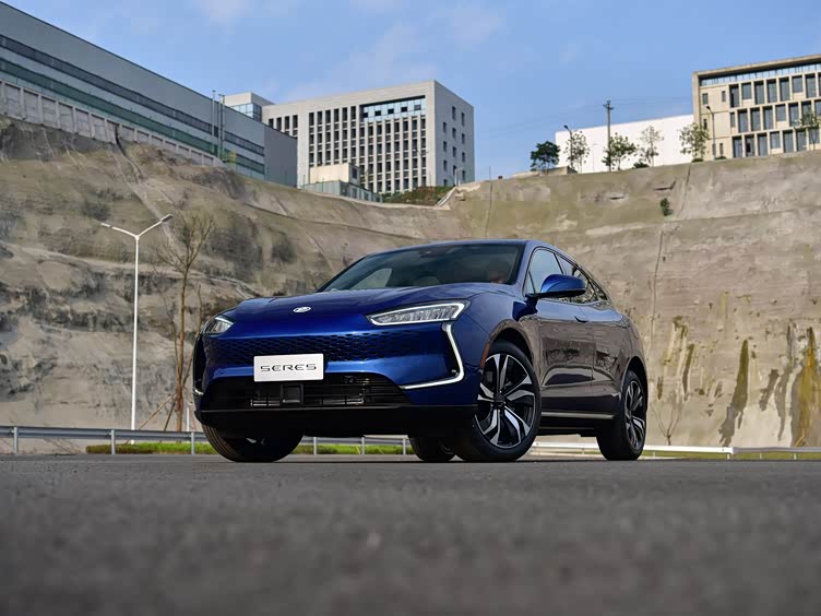 又一增程式电动车交付,4.8秒加速,动力是最大优势