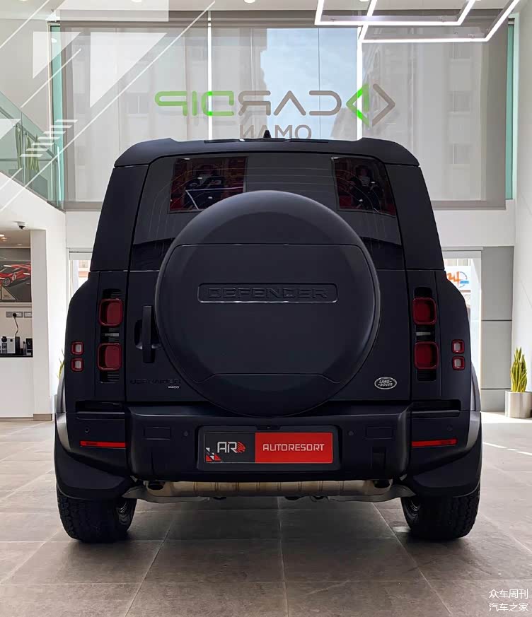 哑光黑武士双门路虎卫士9067676767越野气场真足