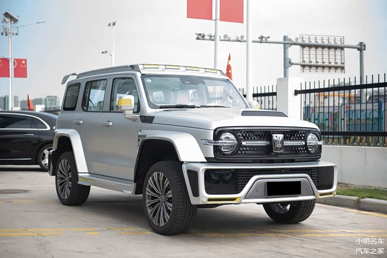 坐标厦门2021款坦克30020t赛博坦克实车美拍