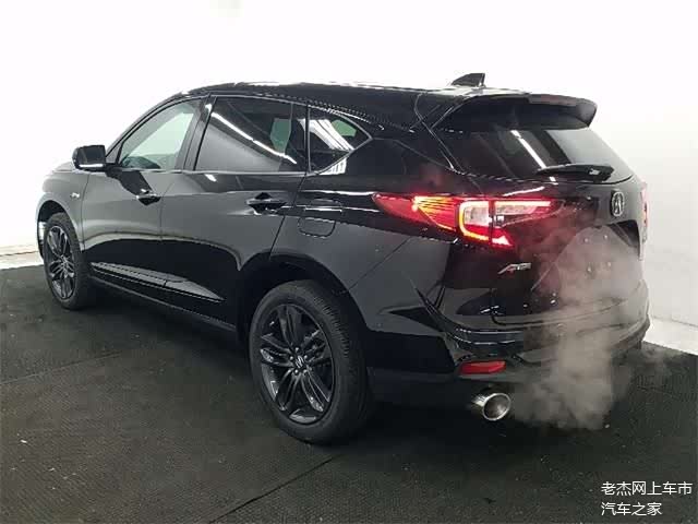 讴歌rdx黑武士帅气运动非常有档次