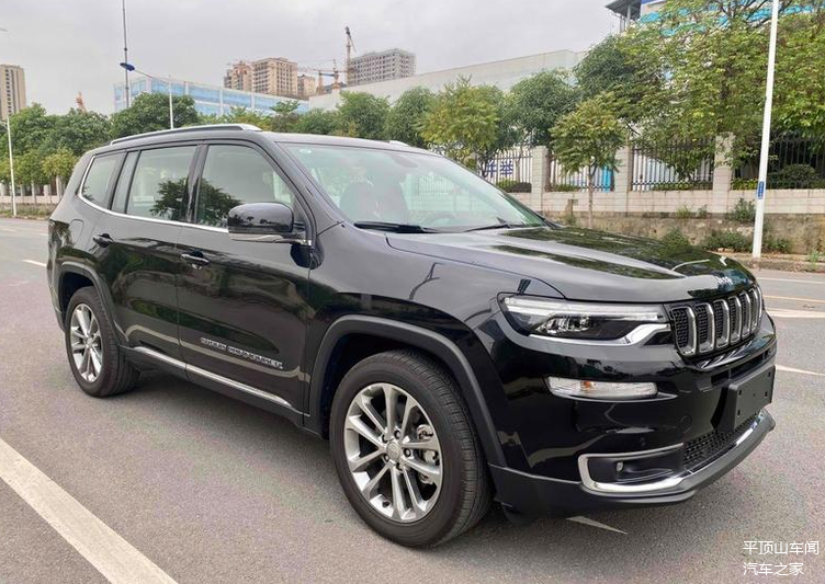 2020款jeep大指挥官让利250万销售外形霸气适合年轻人