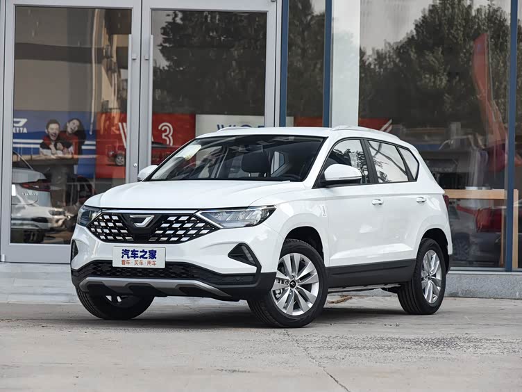 简单介绍一下捷达vs5,外观不必多数,三兄弟几乎相似.