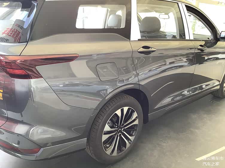 宜商宜家2021款五菱凯捷实拍车头霸气空间宽敞心动吗