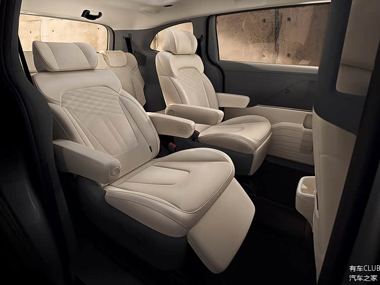 新生代中大型mpv北京现代库斯途开启预售售1758万起