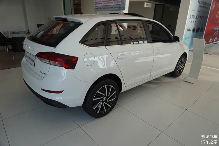 2020款斯柯达昕动到店,外观稳重,1.5l动力平顺,部分车型降价了