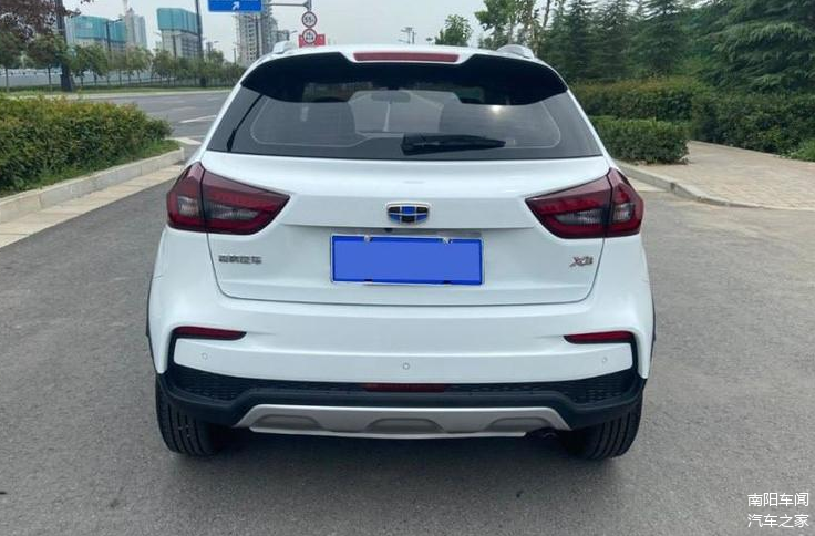 这个价位怎样2020款吉利远景x3让利高达06万裸车价499万起