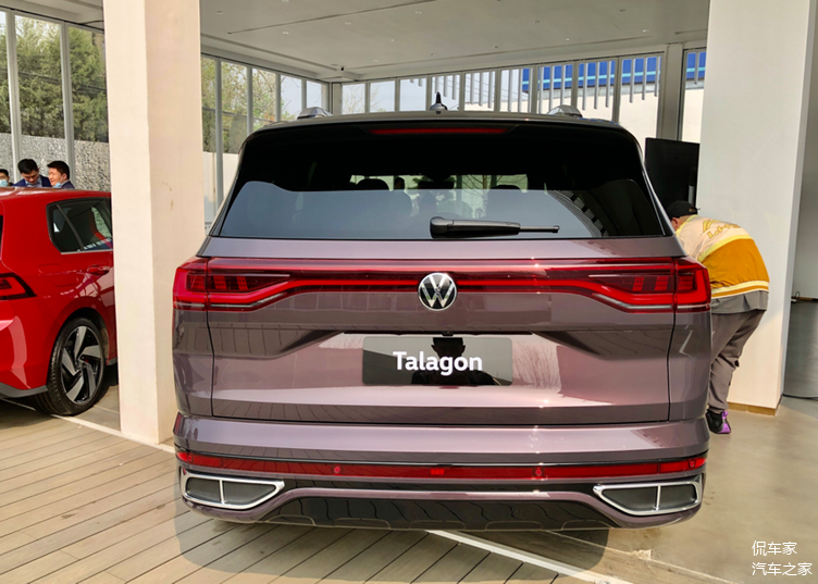 2021上海车展丨轴距近3米一汽大众talagon揽境正式发布