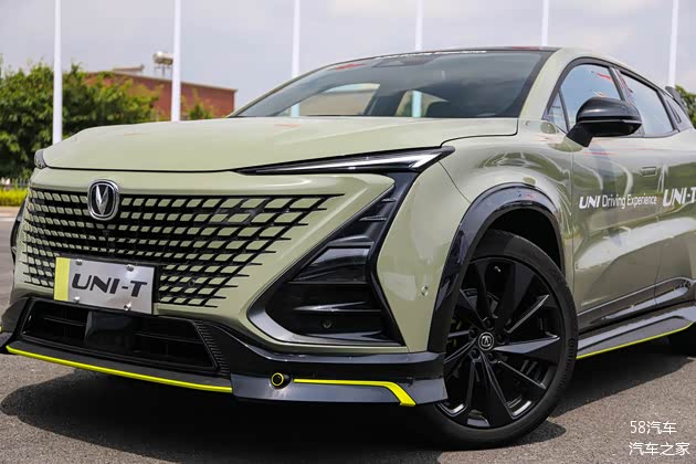 性能配得上颜值 赛道试驾新款长安uni-t