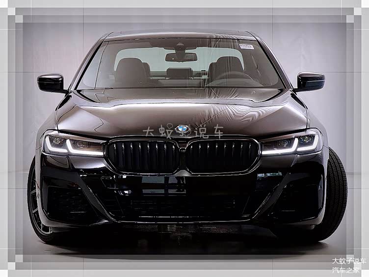 新款宝马540i,黑武士,运动感强烈,搭载3.