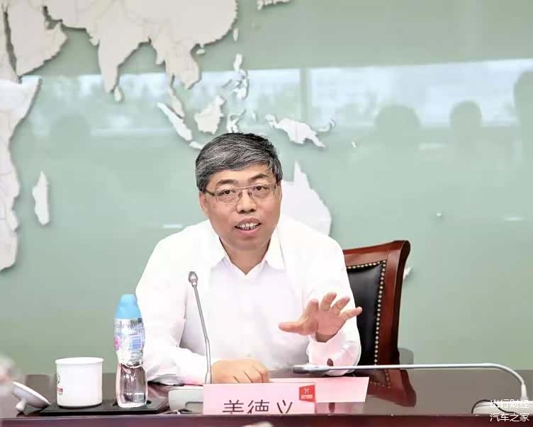 北汽集团党委书记,董事长姜德义,党委委员,副总经理张建勇,国家开发