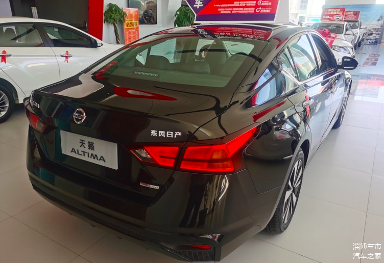 2021款日产天籁优惠后仅1548万起高颜值配置升级喜欢吗