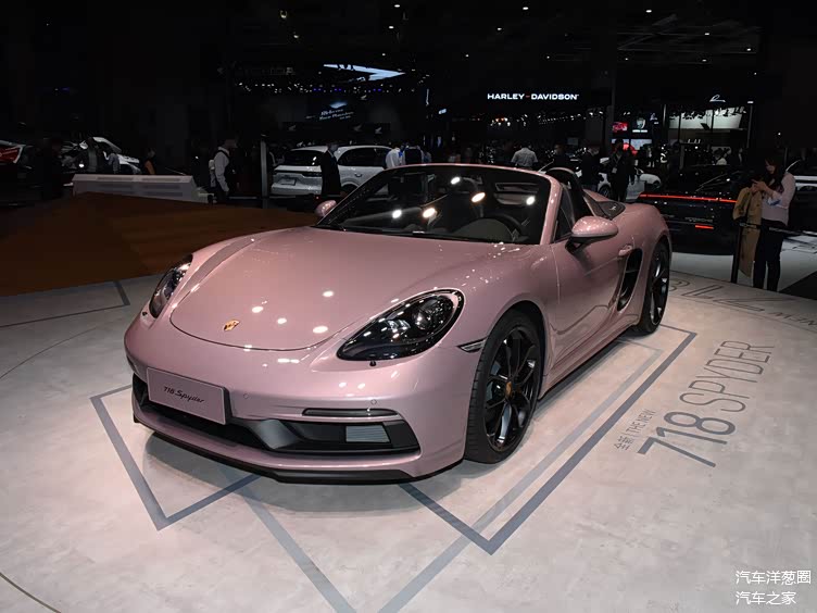 2021上海车展保时捷718spyder上市定位敞篷跑车售738万元
