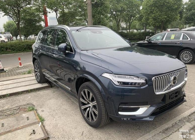 00万,2021款 沃尔沃xc90如今跌至53.89万起