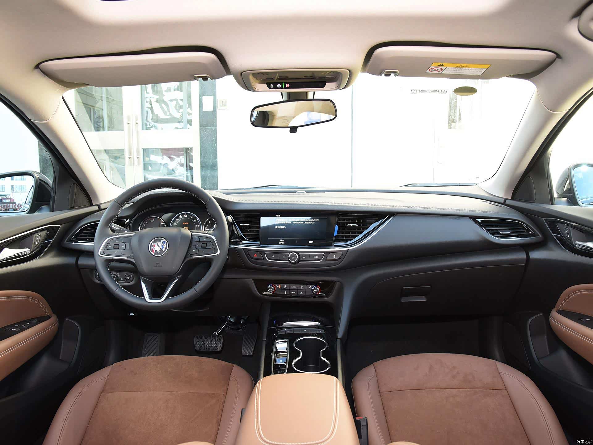 售价21882498万元外观依旧十分运动2021款别克君威gs上市