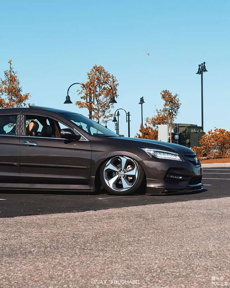 绝对是日系姿态玩家的首选八代雅阁低趴改装第二弹来了