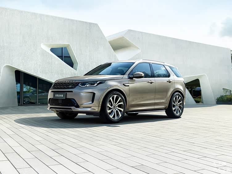 68万起售,2022款路虎发现运动版上市,标配2.0t 9at 四驱