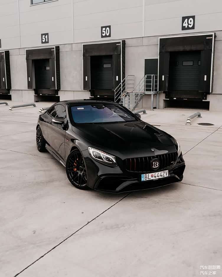 黑武士 巴博斯s700 coupé 气场不弱于超跑 网友:太帅了