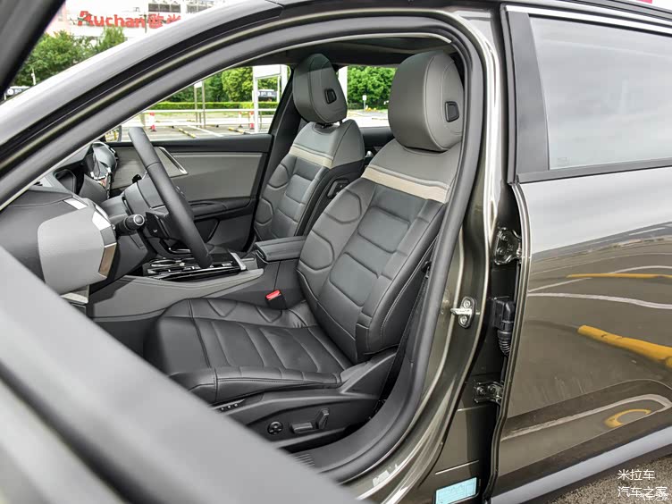 雪铁龙凡尔赛c5 x正式上市 售价14.37万元起