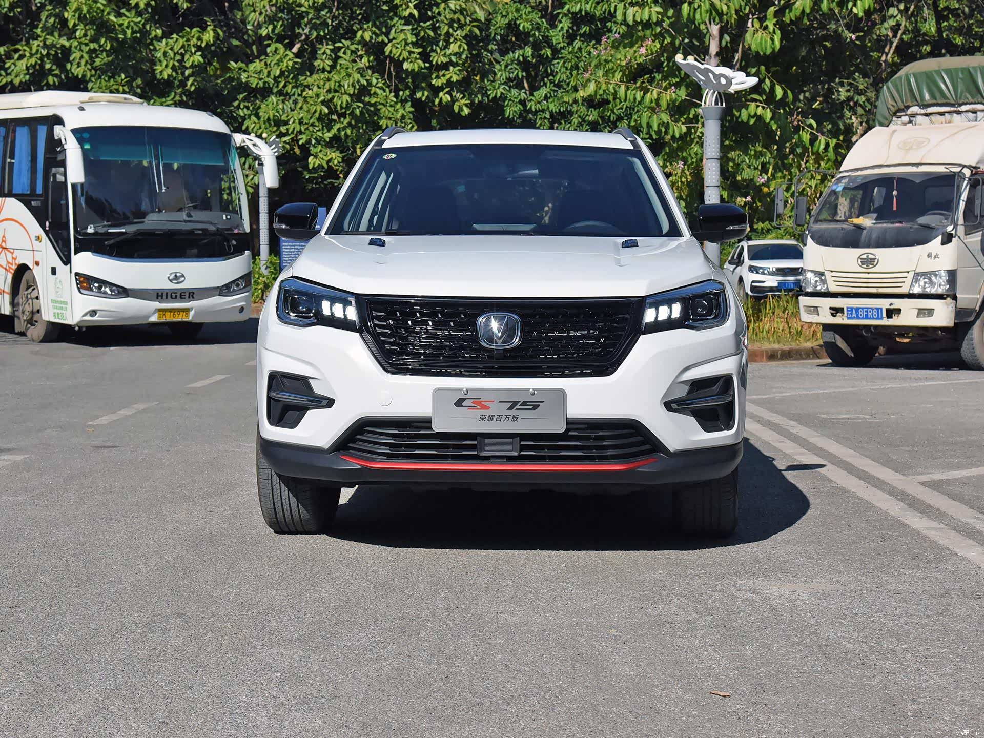 99万元长安cs75能够拿下suv榜单前三,自然实力不容小视.