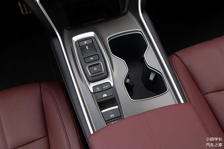 按键式换挡机构i-mmd混动系统新款雅阁依旧搭载1.5t发动机和由2.