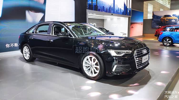 2021年天津车展奥迪a6l实车