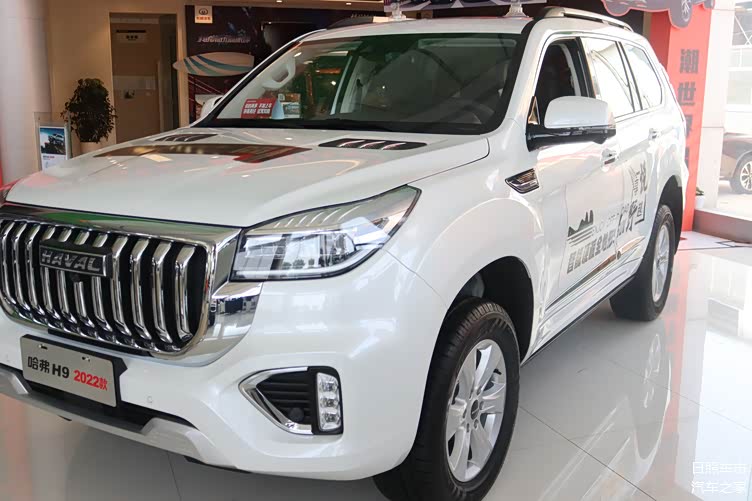 0 8at,实拍2022款哈弗h9,配置齐全,硬实力的大块头!