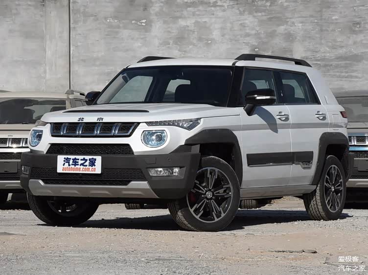 经典越野世家的现代探索:北京(bj)20(指导价9.68-13.98万元)