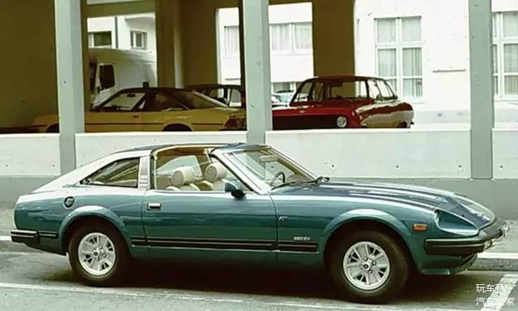 第二代s130(1979年-1984年):反响平平的升级版第三代z31(1984年-1989